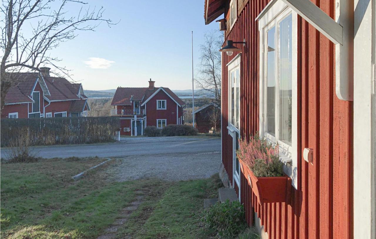 Cozy Home In Raettvik With Kitchen 외부 사진