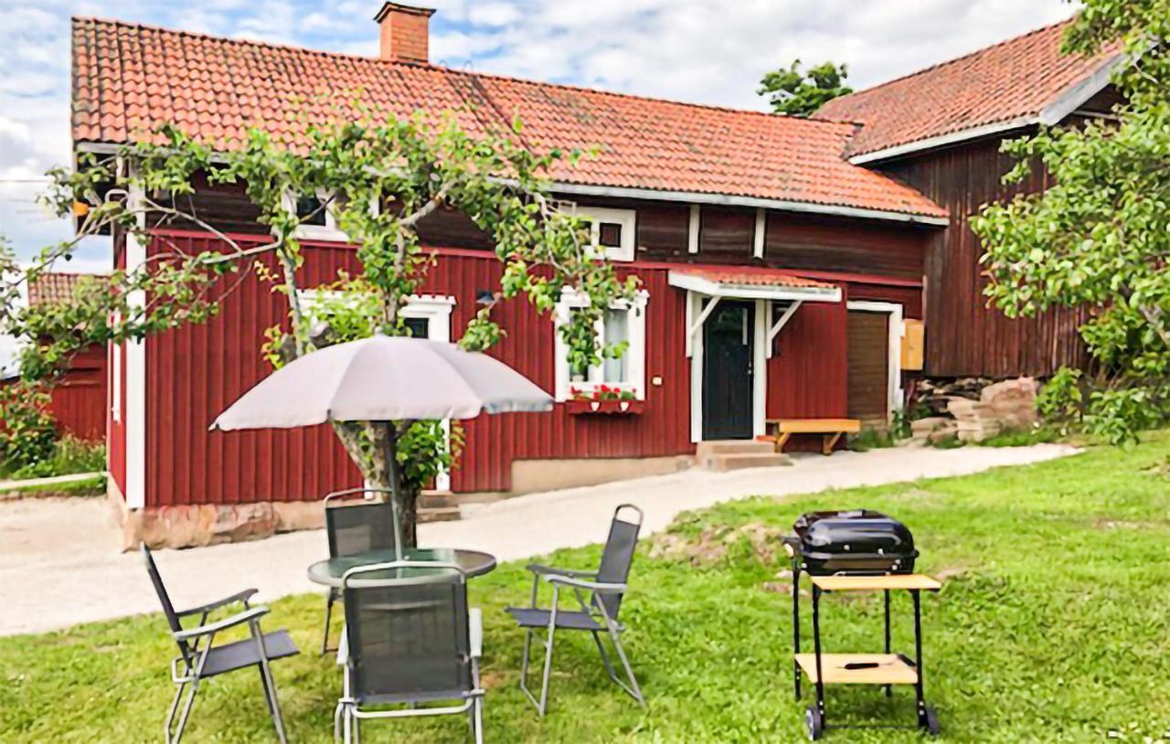 Cozy Home In Raettvik With Kitchen 외부 사진